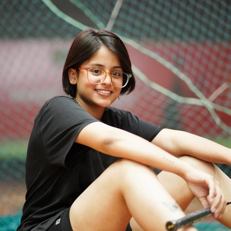 Portrait of Arin Kapoor meditation instructor